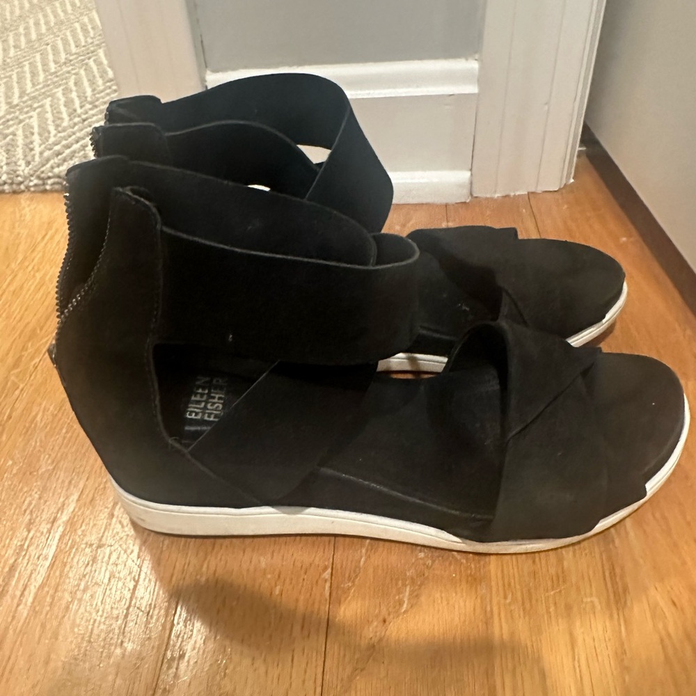Eileen fisher wedge sandals sz 7